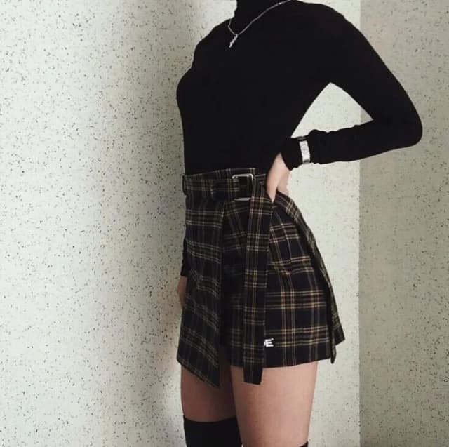 Faldas de cuadros: estilos imprescindibles para lucir con elegancia