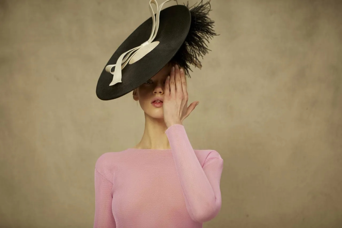 Sombreros Conchitta: Elegancia y variedad en tocados artesanales