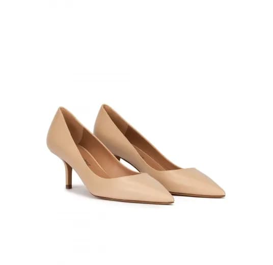 Zapatos beige tacón ancho: comodidad y estilo para cada ocasión